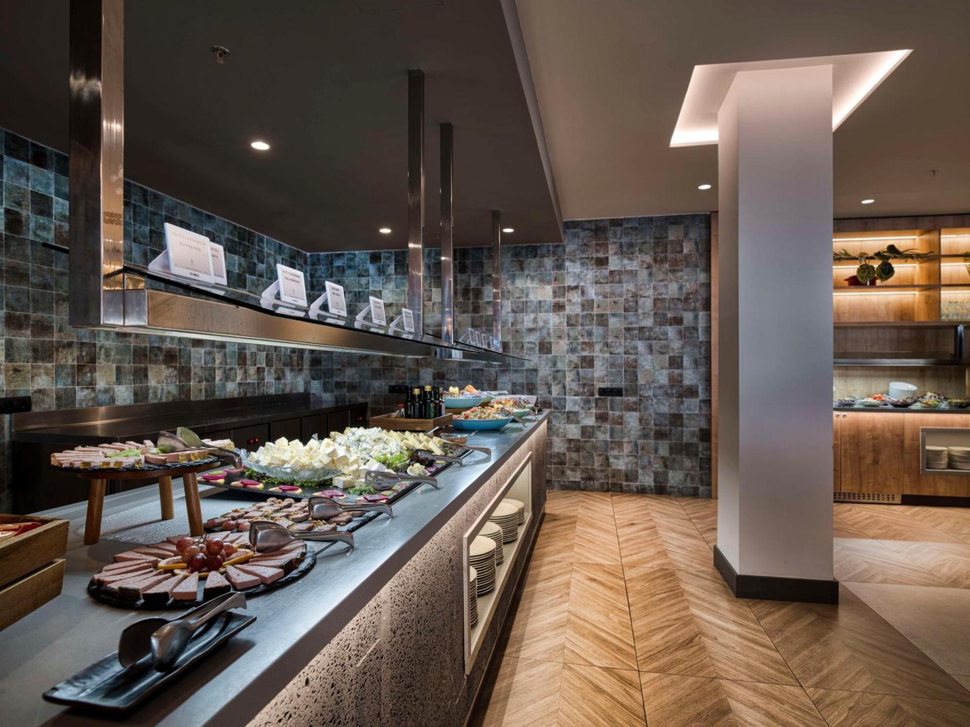 Radisson Blu Resort, Lanzarote Adults Only Hotel 4*