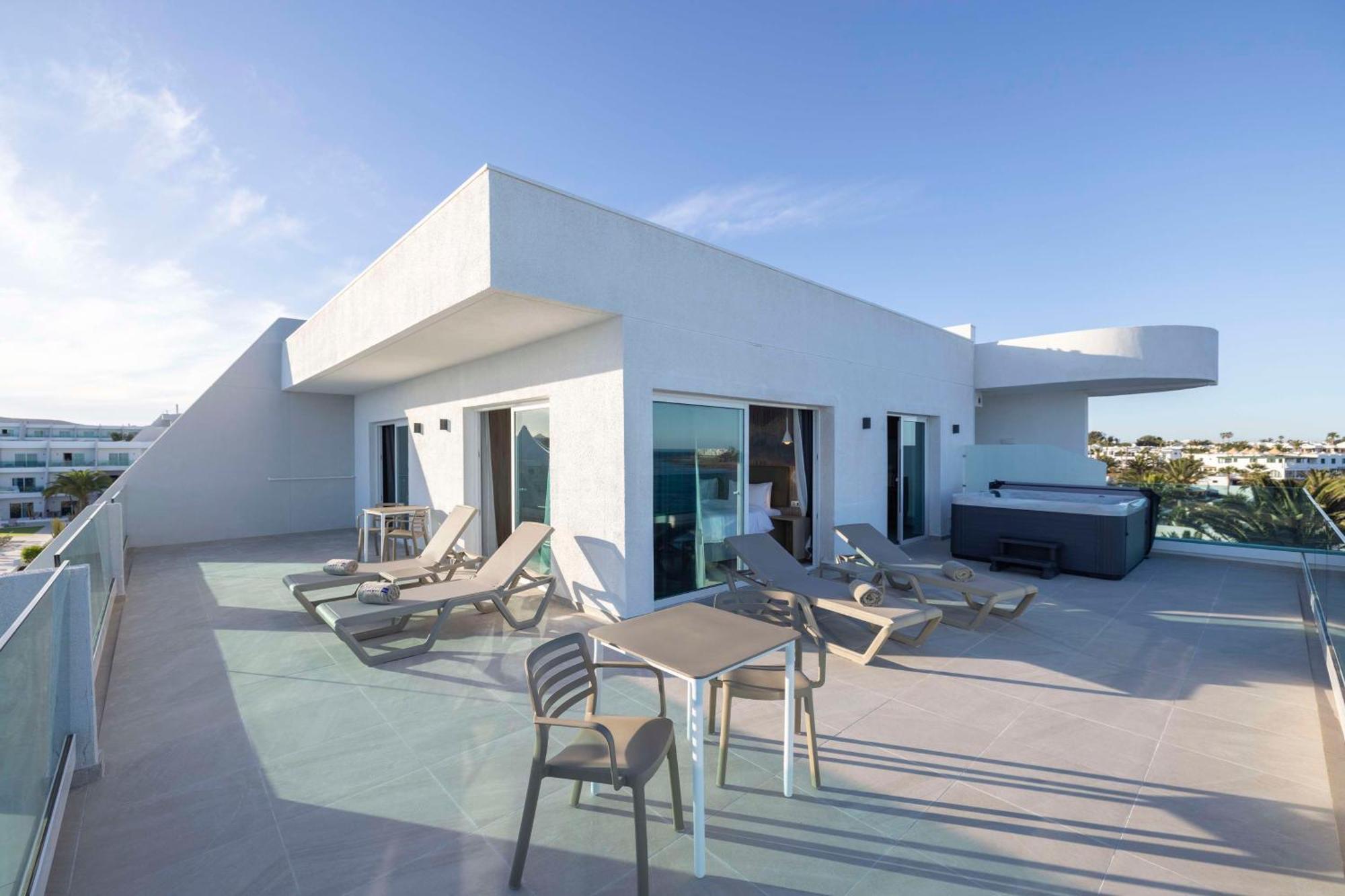 Radisson Blu Resort, Lanzarote Adults Only Hotel