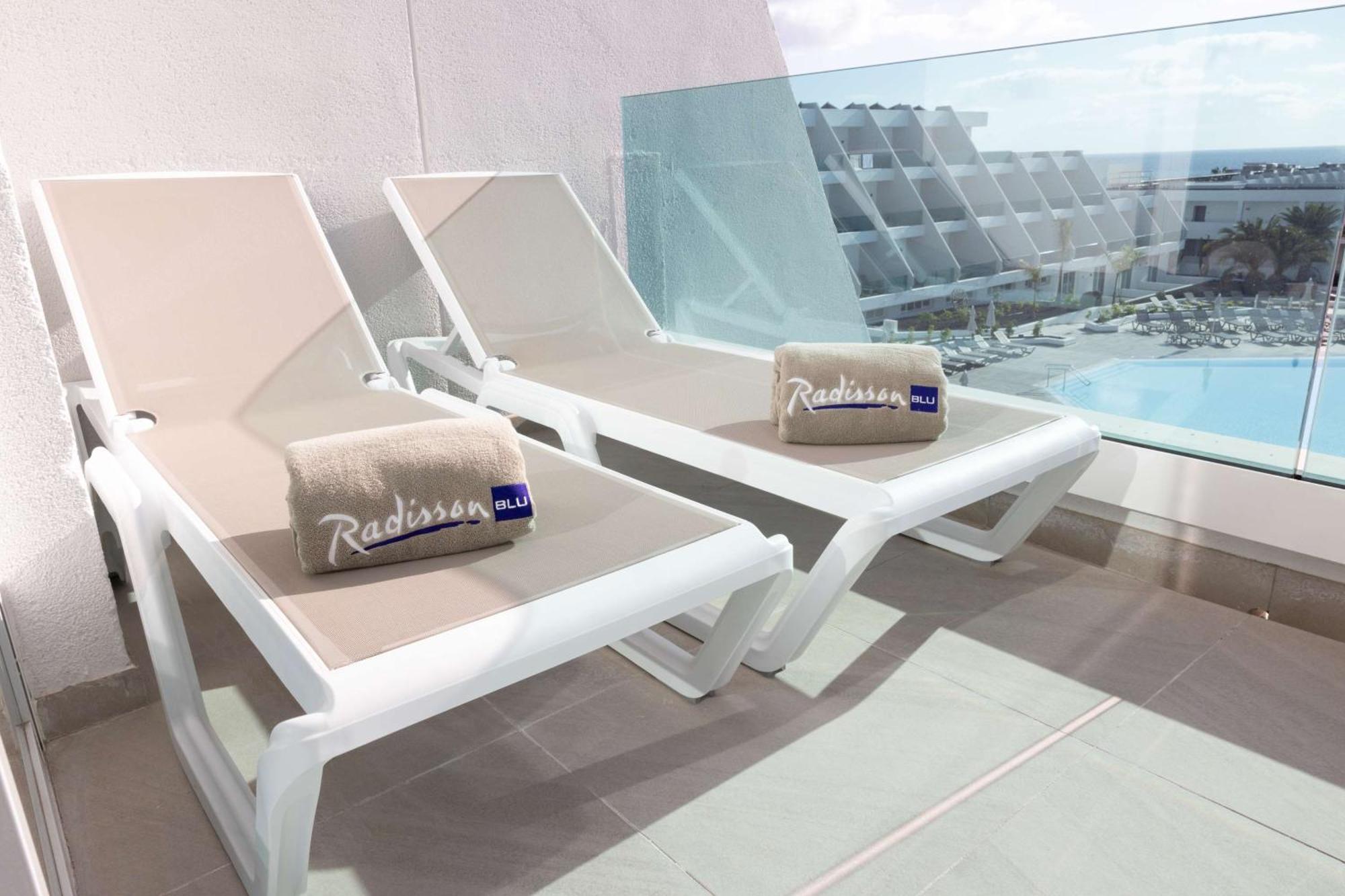Radisson Blu Resort, Lanzarote Adults Only 4*